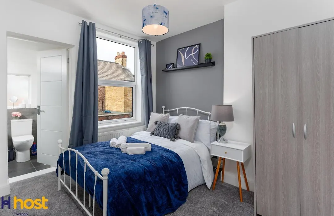 Host - Delightful Hidden Gem Holiday home