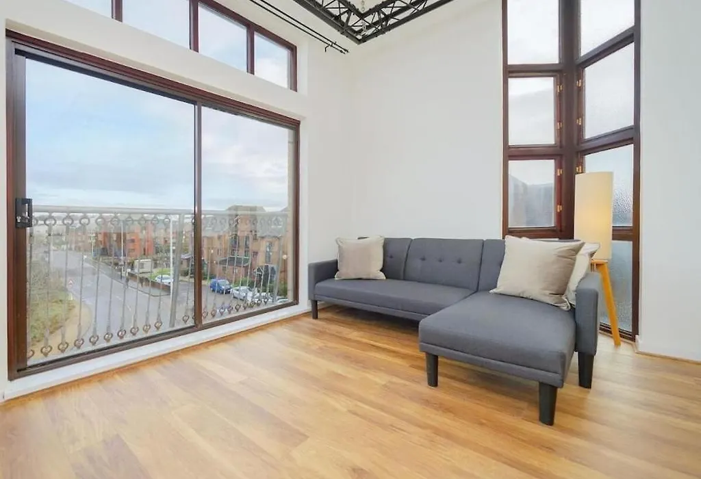 Baltic Dockside Apartment, Free Parking Апартаменты Ливерпуль