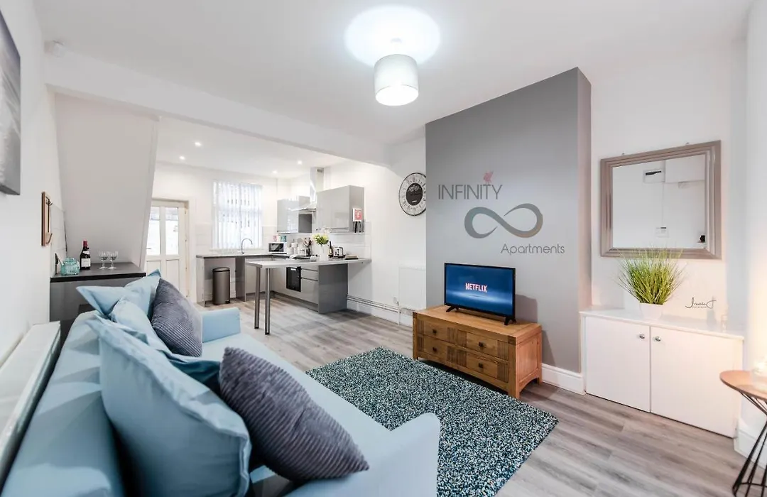 Holiday home Harrow Road Sleeps 6- Infinity *