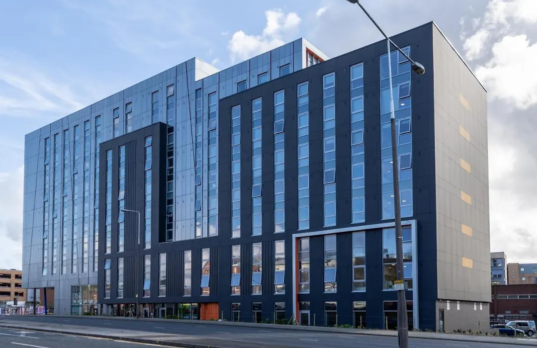 One Devon Plaza City Centre Stunning With En-suite Liverpool